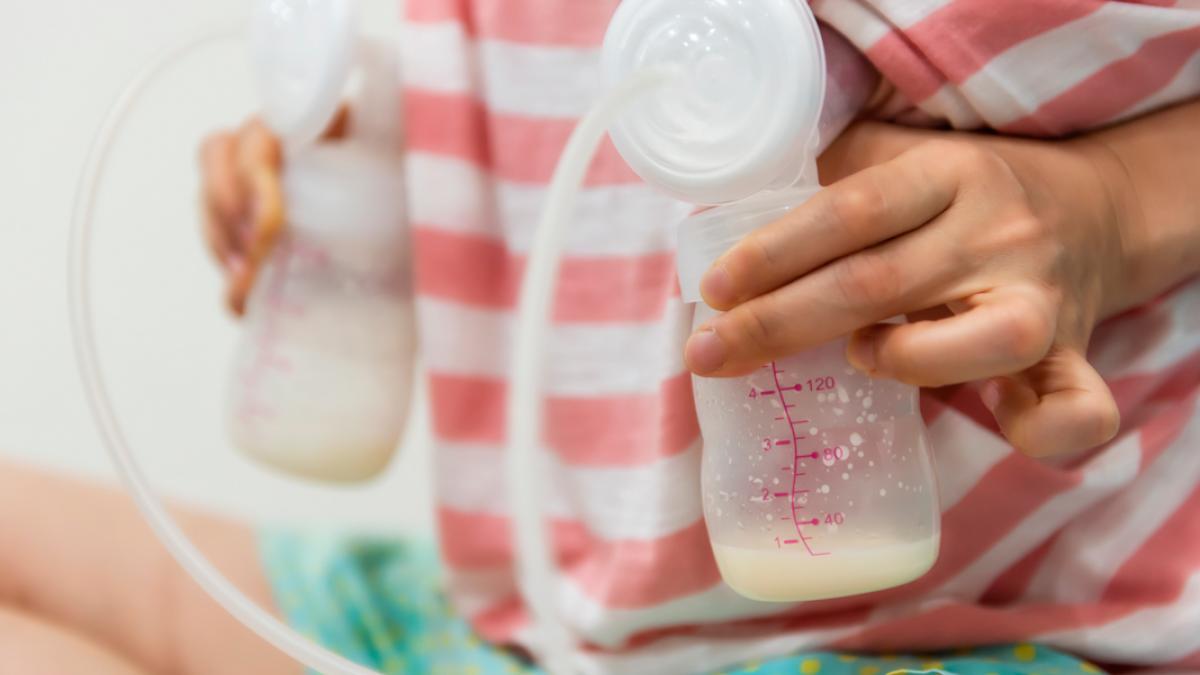 Como aumentar la producción de leche materna con sacaleches